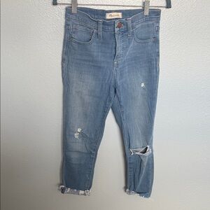Madewell Light Blue 10” high rise Distressed Cropped Jeans